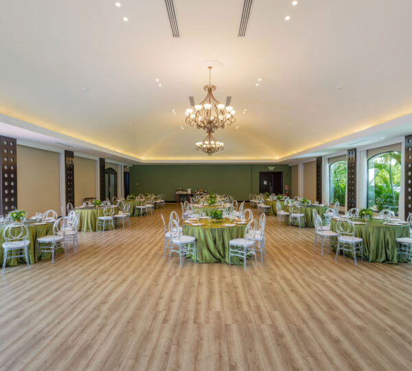 Holiday Inn Panama Canal