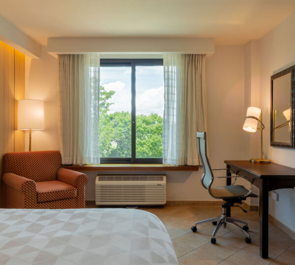 Holiday Inn Panama Canal